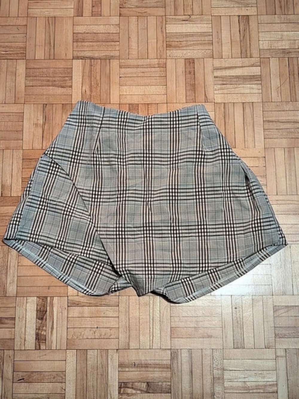 Smart Style Fall Plaid Asymmetrical Mini Skort